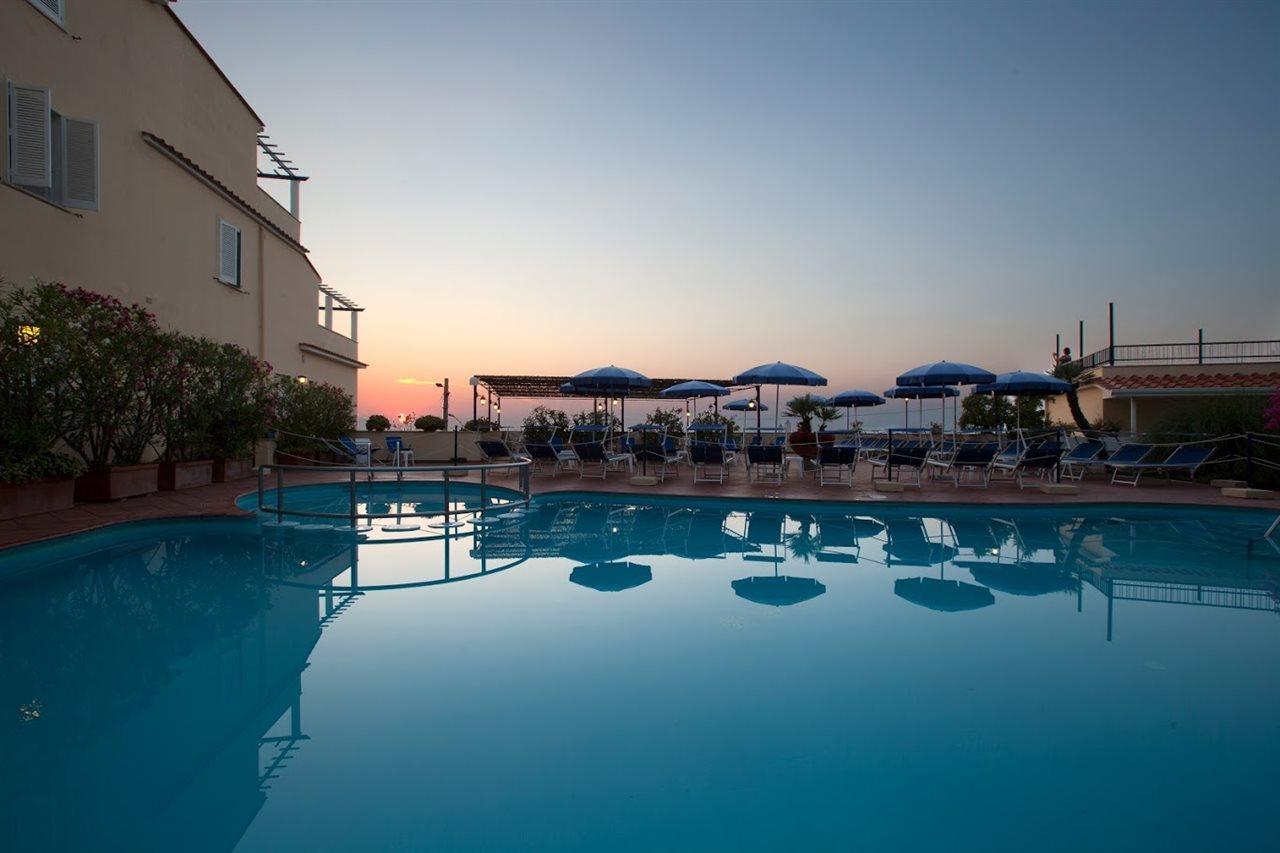 Hotel Piccolo Paradiso Massa Lubrense Zewnętrze zdjęcie